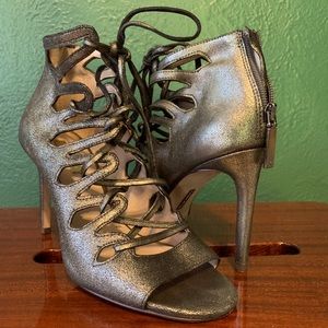 LOUISE ET CIE Lace Up Heel